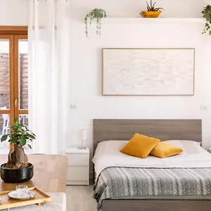  Appartamento Loft Con Terrazzo - 3 Min Dalle Autostrade By Followgreenhouserome