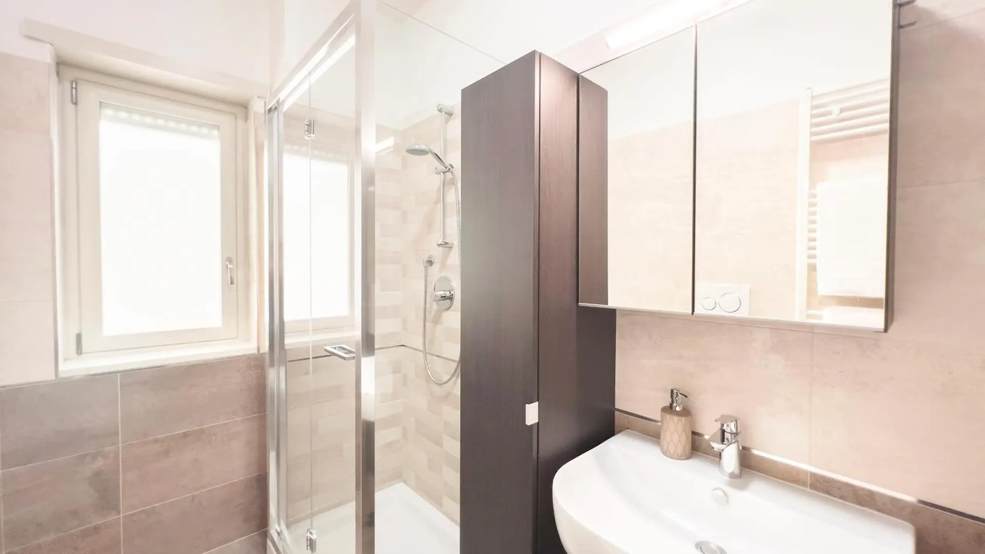 Appartamento Moderno E Luminoso Rome 0*,